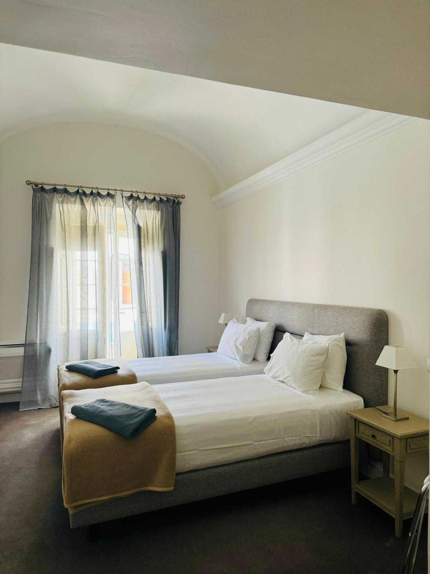 Solar Dos Frades Hotell Ferreira Do Alentejo Eksteriør bilde